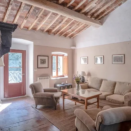 Farm stay Castello Del Calcione Lucignano