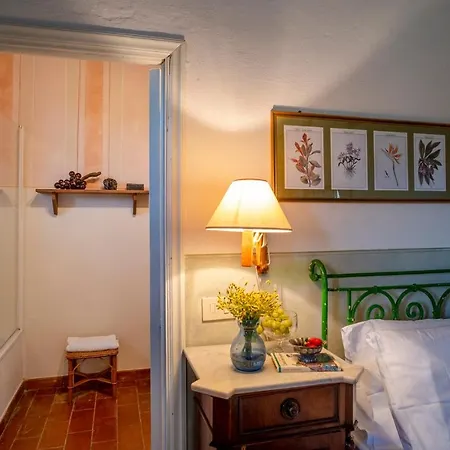 Castello Del Calcione Farm stay