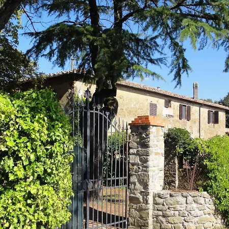 Castello Del Calcione Farm stay