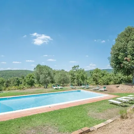 Castello Del Calcione Farm stay