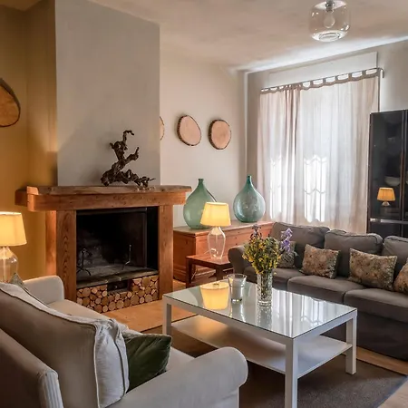 Farm stay Castello Del Calcione Lucignano